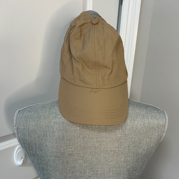 Women's Criss Cross Ponytail Baseball Cap EUC - Picture 2 of 3